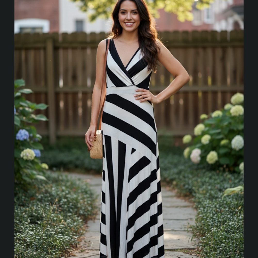 Go Couture. Black and White Striped Maxi Dress. NWOT